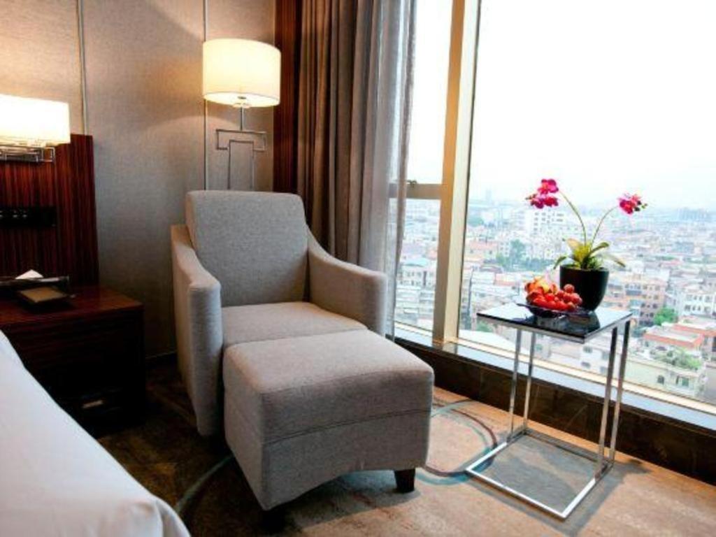 Ramada Foshan Shunde Εξωτερικό φωτογραφία